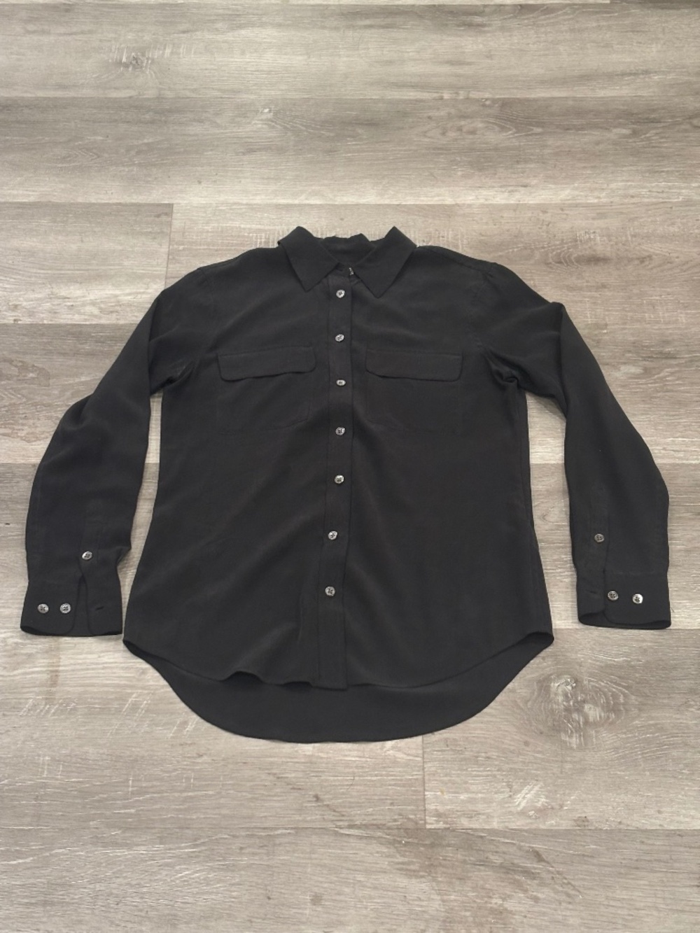 Equipment Femme 100% Silk Blouse Vintage Black Womens XS Quiet Luxury